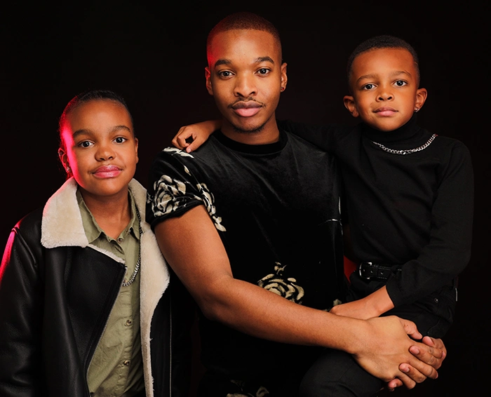 photographe grossesse famille enfants frère soeur